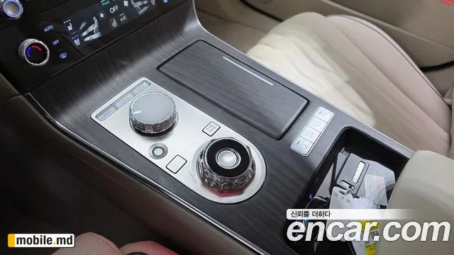 2025 Genesis G80 — photo 9