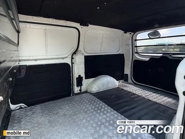 2018 Hyundai Starex — photo 12