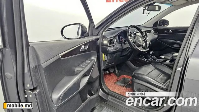 2016 Kia Sorento — photo 10