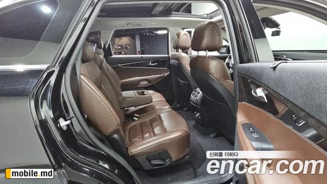 2017 Kia Sorento — photo 26