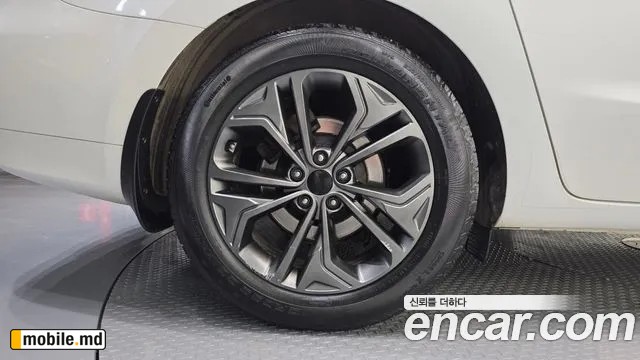 2017 Kia Canival — photo 5
