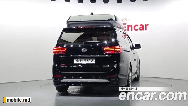 2019 Kia Canival — photo 4