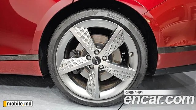 2025 Genesis G80 — photo 21