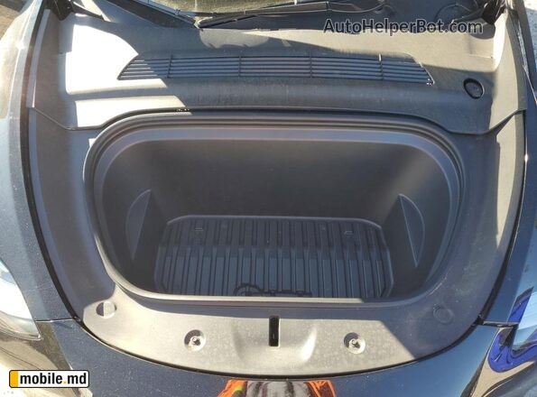 2023 Tesla Model Y — photo 12