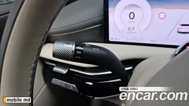 2026 Genesis G80 — photo 15