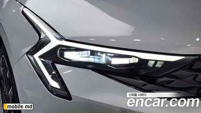 2026 Kia K5 — photo 22