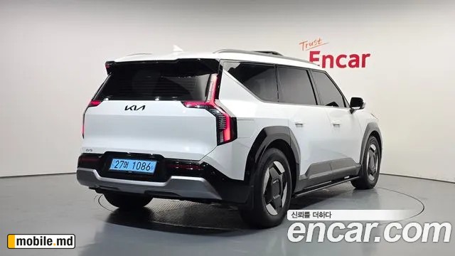 2024 Kia EV9 — photo 2