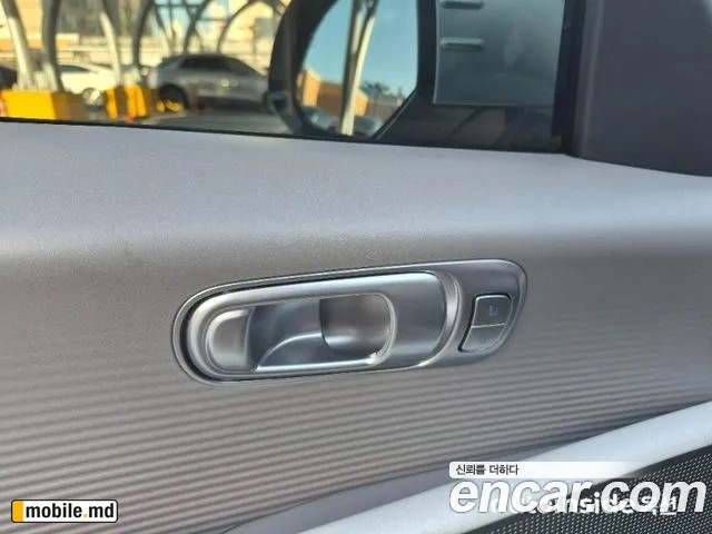 2025 Hyundai IONIQ — photo 15