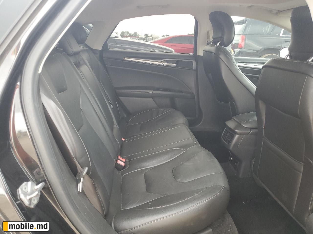 2013 Ford Fusion — photo 10