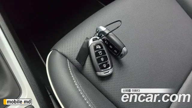 2027 Hyundai Venue — photo 30