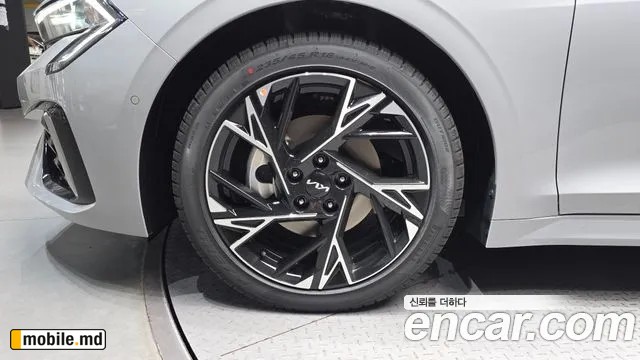 2027 Kia K5 — photo 5