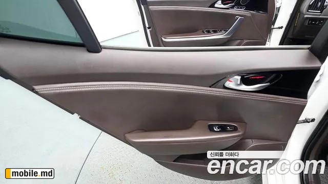 2018 Kia Stinger — photo 25