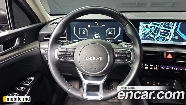 2025 Kia K5 — photo 12