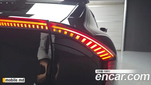 2023 Kia EV6 — photo 23