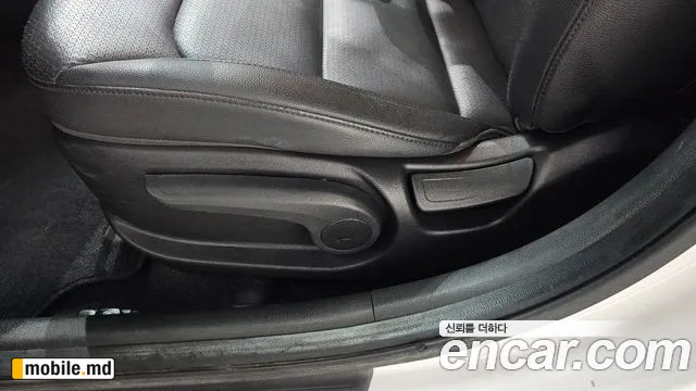 2016 Hyundai Avante — photo 19