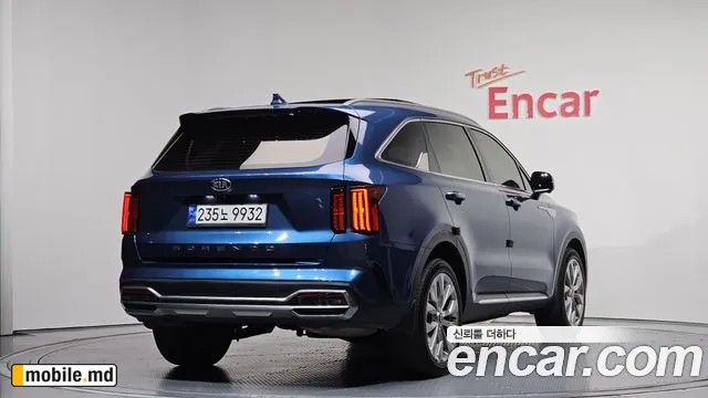 2021 Kia Sorento — photo 2