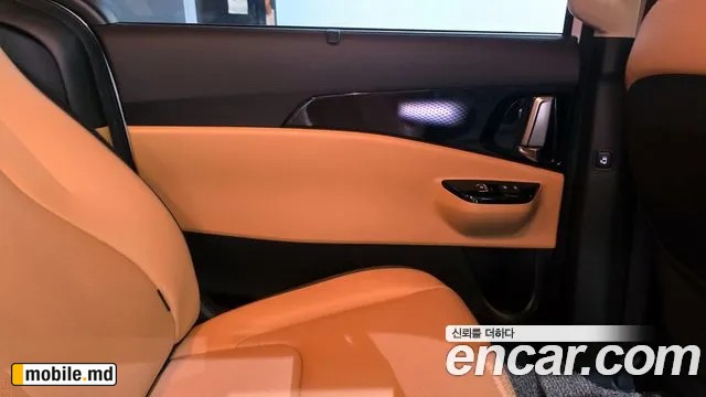 2021 Kia Canival — photo 25