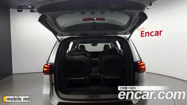 2019 Kia Canival — photo 20