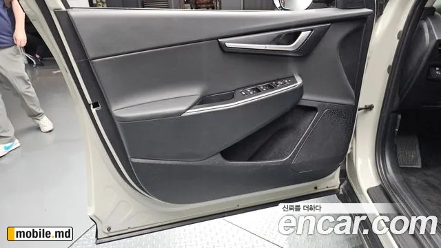 2023 Kia EV6 — photo 24