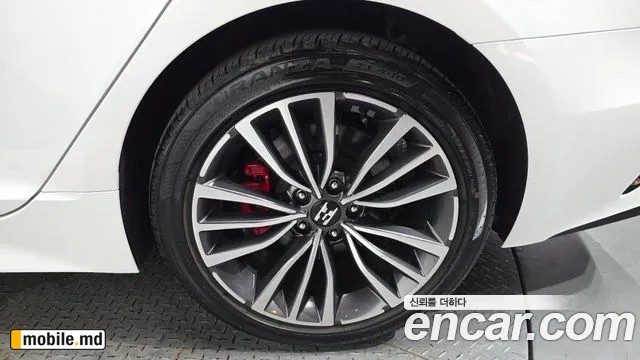 2018 Kia Stinger — photo 21