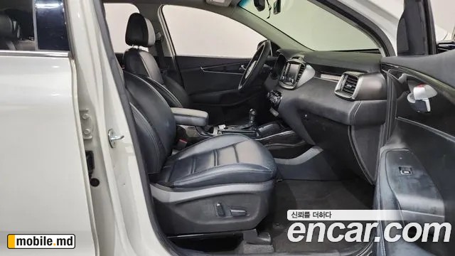 2016 Kia Sorento — photo 26