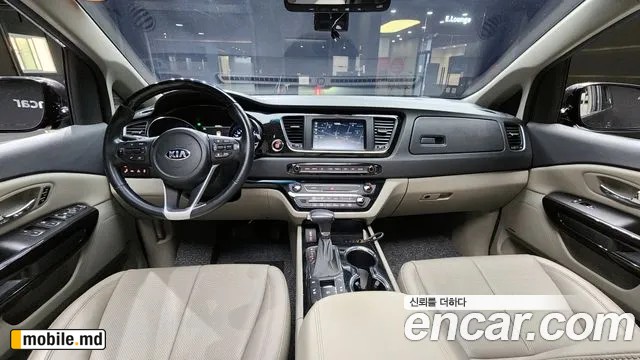 2019 Kia Canival — photo 7