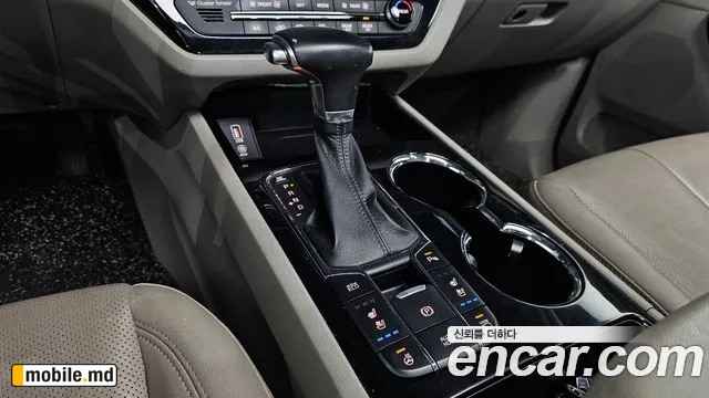 2019 Kia Canival — photo 9