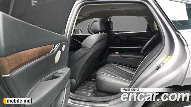2023 Genesis G80 — photo 26