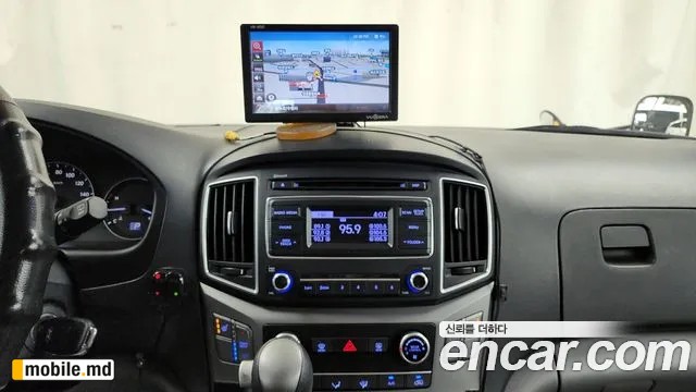 2018 Hyundai Starex — photo 14