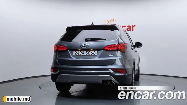 2016 Hyundai Santafe — photo 4