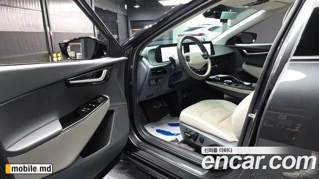 2024 Kia EV6 — photo 10