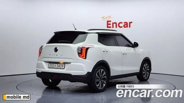 2020 Li TIBOLI — photo 2