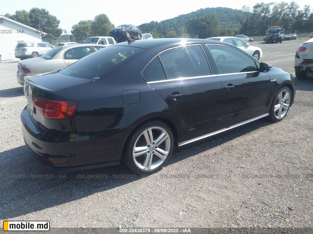 2016 Volkswagen Jetta — photo 3