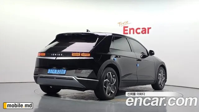 2022 Hyundai IONIQ — photo 2