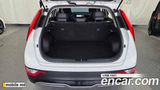 2024 Kia Niro — photo 20