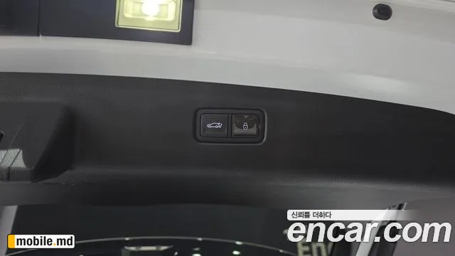 2025 Genesis GV70 — photo 17