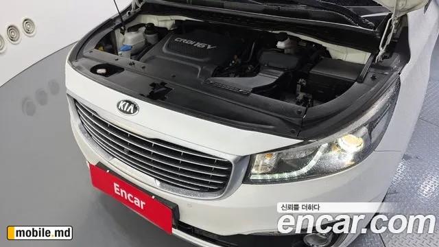 2017 Kia Canival — photo 6
