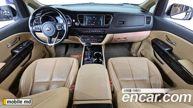 2019 Kia Canival — photo 7