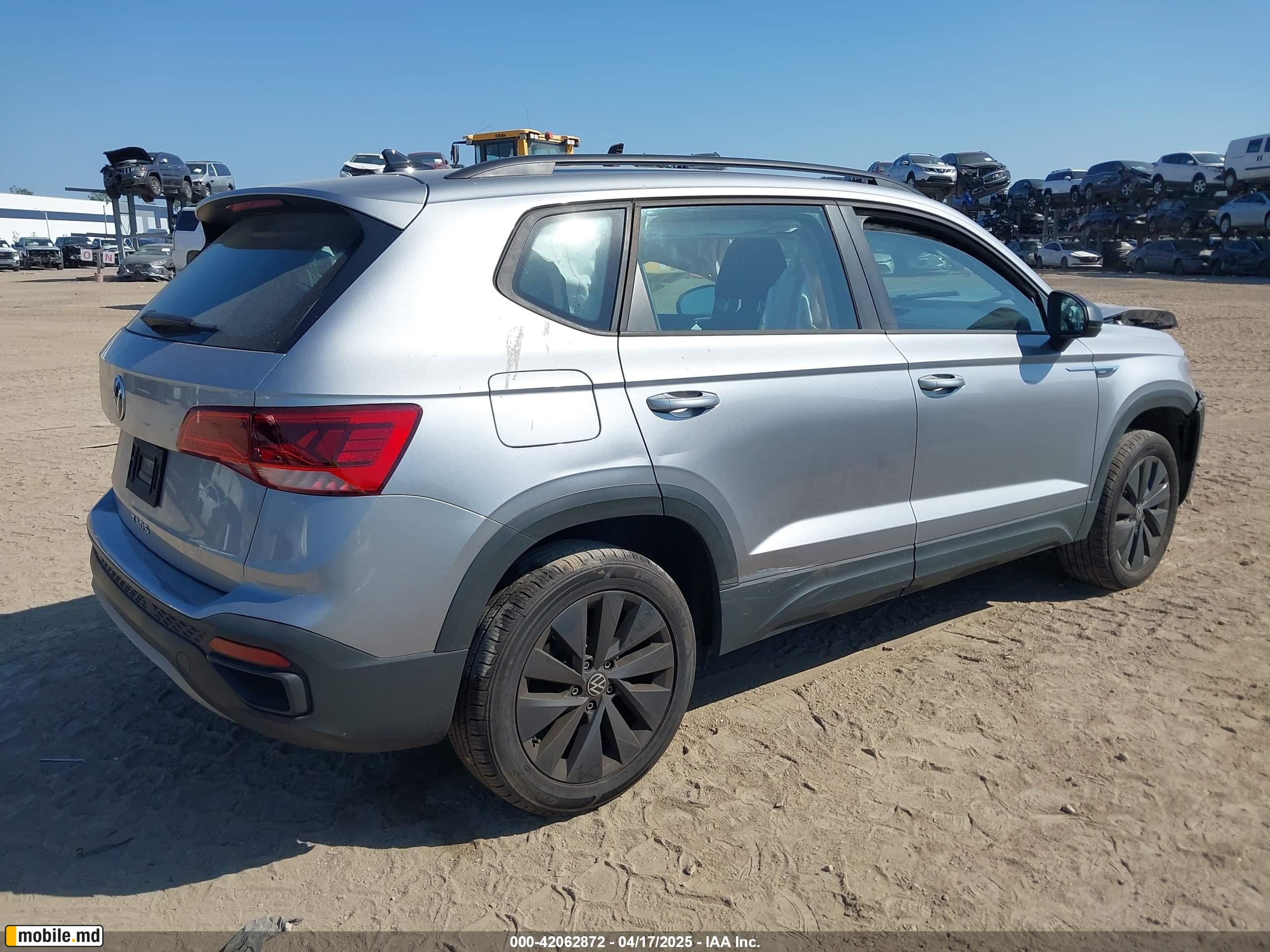 2023 Volkswagen Taos — photo 4