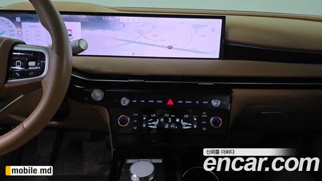 2026 Genesis G80 — photo 14