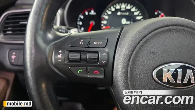 2016 Kia Sorento — photo 32
