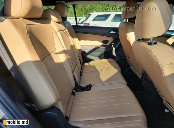 2022 Volkswagen Tiguan — photo 11