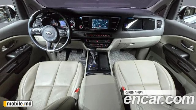 2018 Kia Canival — photo 7