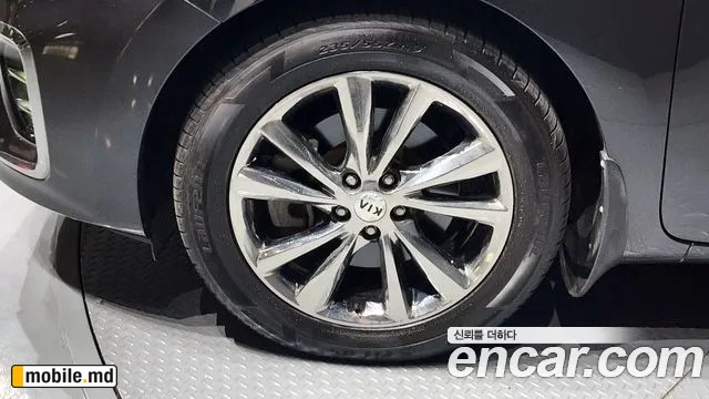 2019 Kia Canival — photo 5