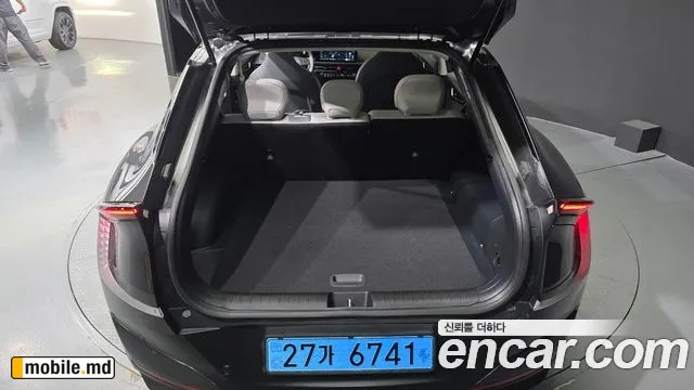 2025 Kia EV6 — photo 16