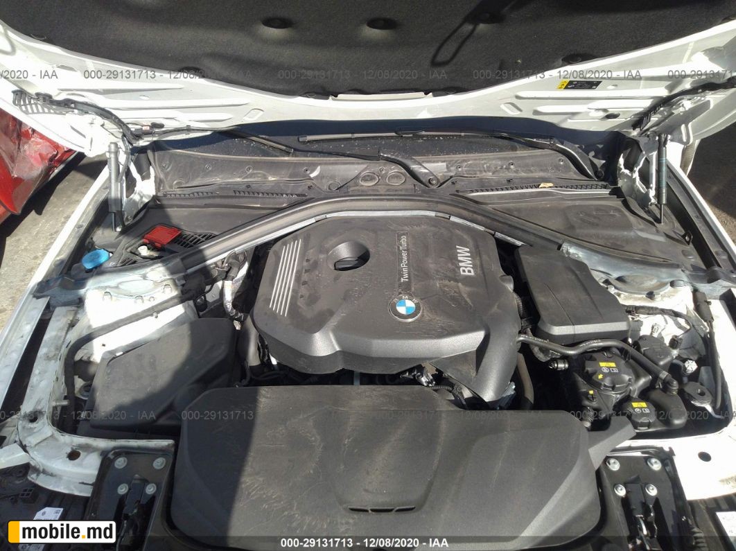 2018 BMW 3 Series — photo 10
