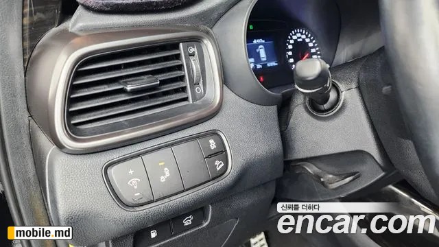 2019 Kia Sorento — photo 30