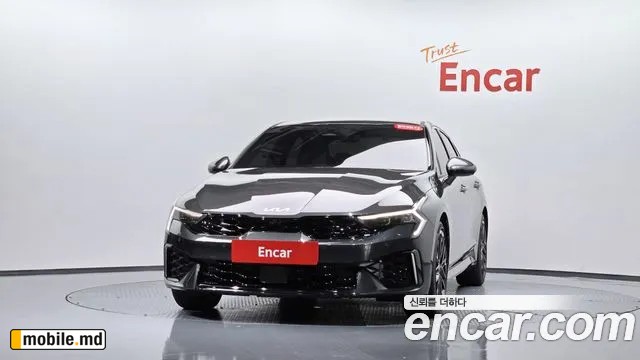 2025 Kia K5 — photo 3