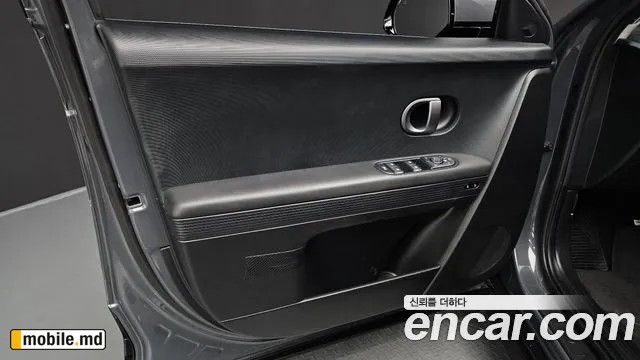 2025 Hyundai IONIQ — photo 24