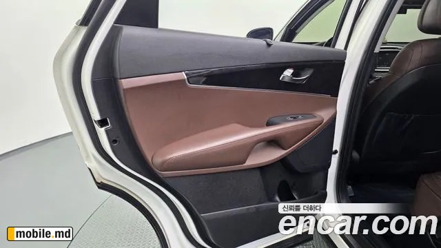 2016 Kia Sorento — photo 25